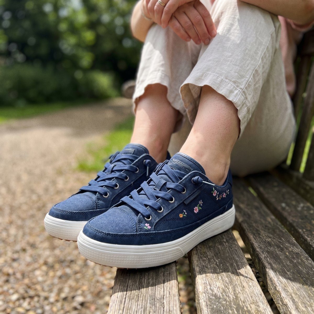 HARTNESS EMBROIDERED COMFORT TRAINERS