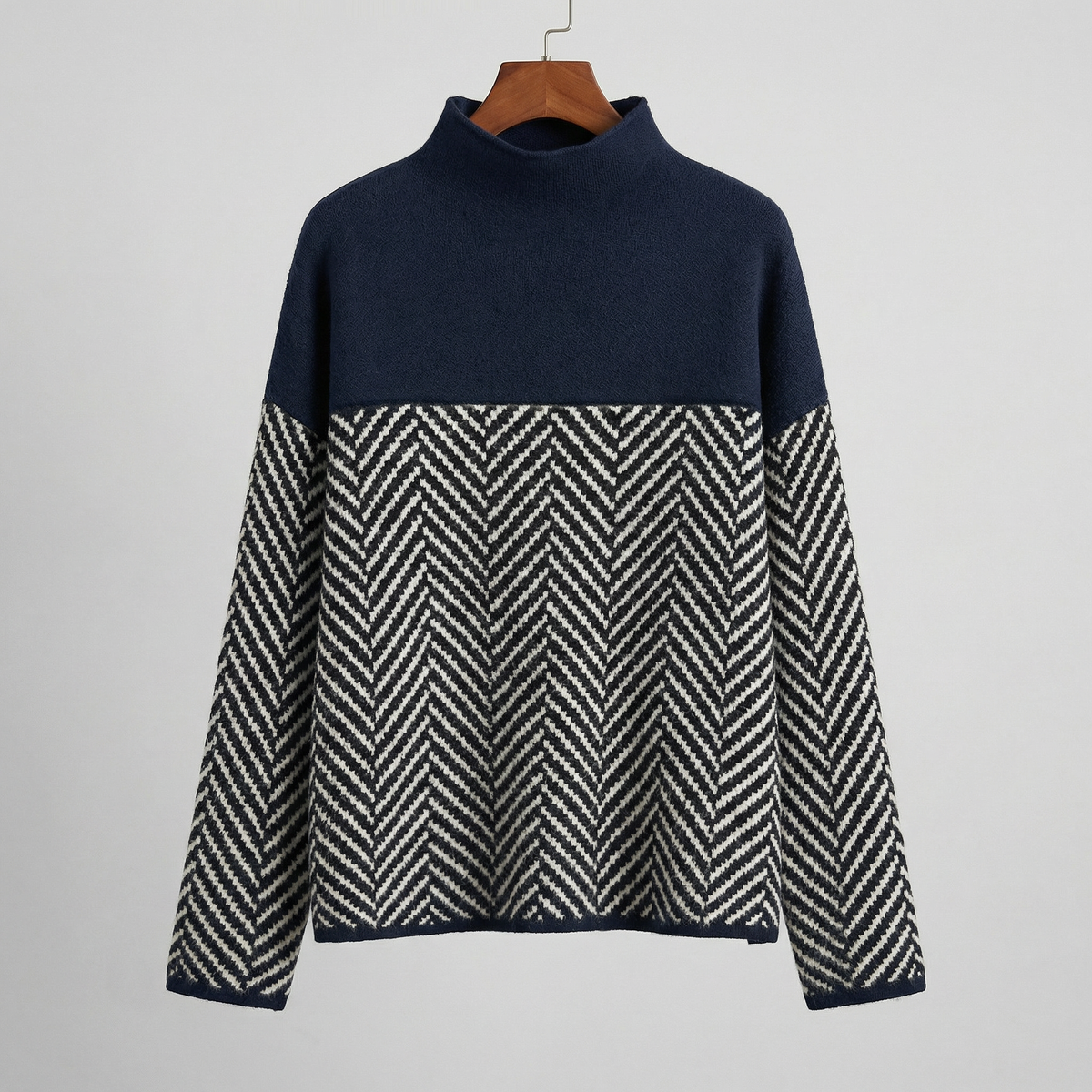 LILA HERRINGBONE KNIT SWEATER