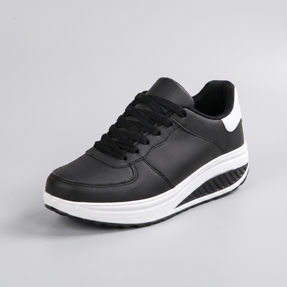 CHLOE LACE-UP SNEAKERS