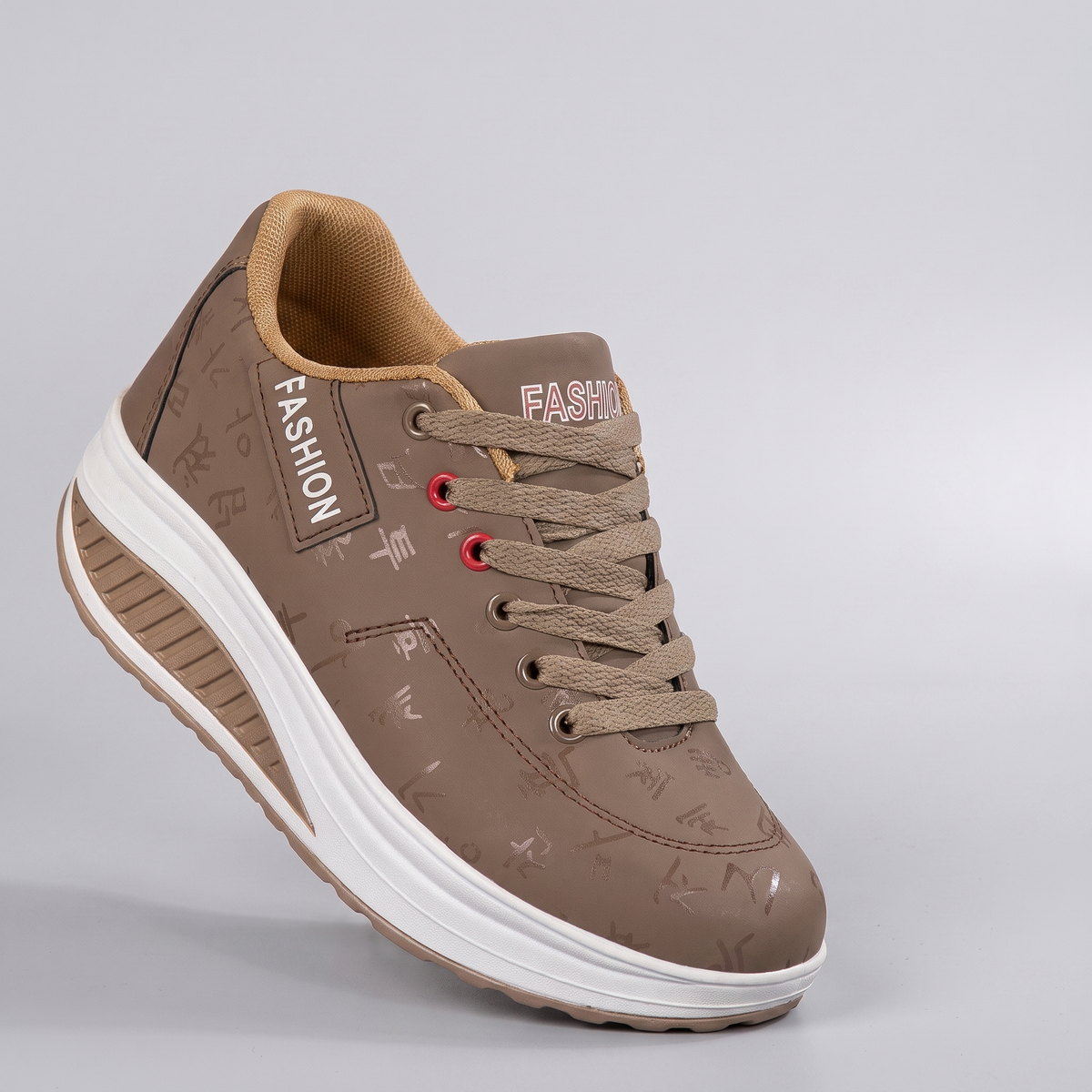 CHLOE LACE-UP SNEAKERS
