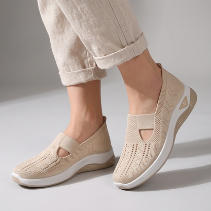 ELARA COMFORT SNEAKER