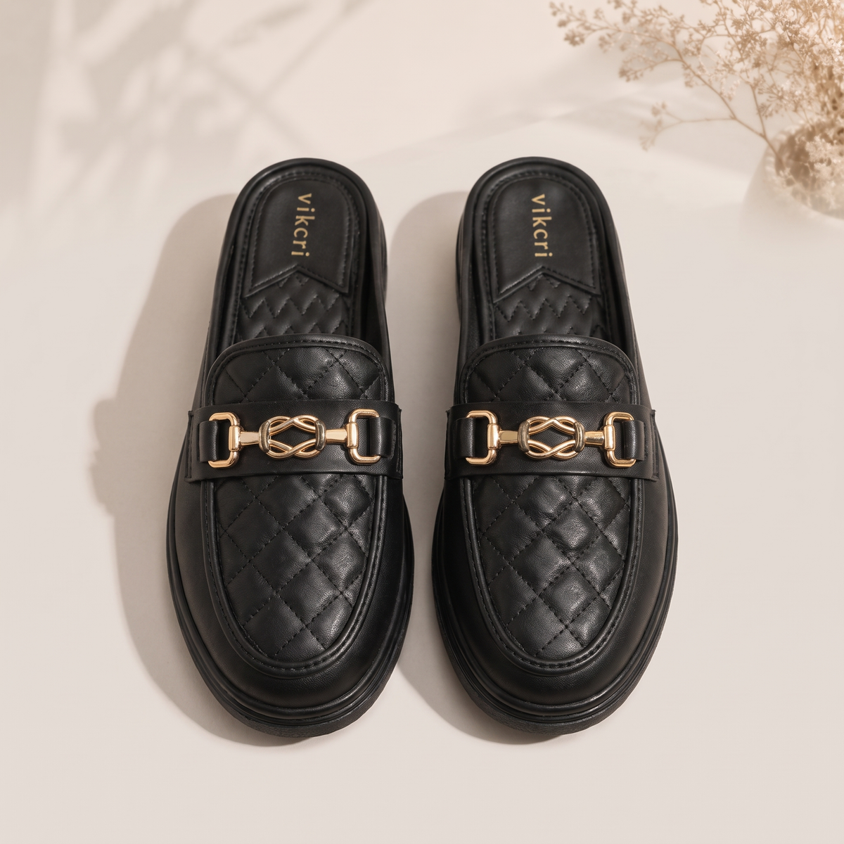 LOUISA SOFT-SOLE WALKING SHOES