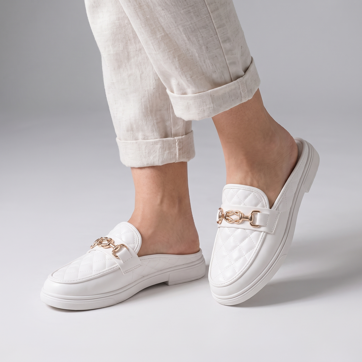 LOUISA SOFT-SOLE WALKING SHOES