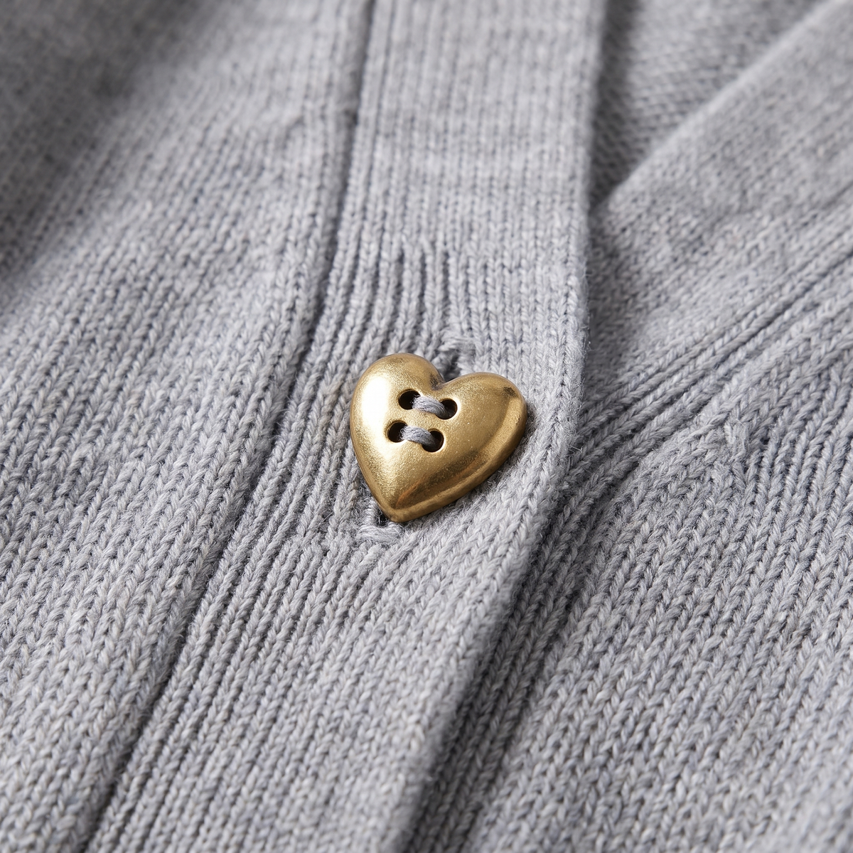 MAISIE CHARMING BUTTON CARDIGAN