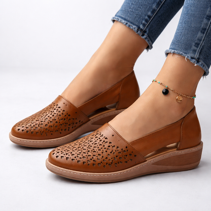MIRENA GRACE LEATHER FLATS