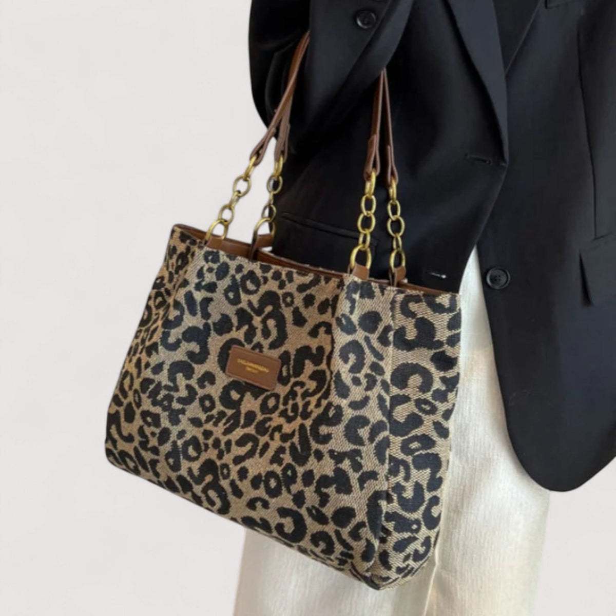AGNES™ LEOPARD CANVAS BAG