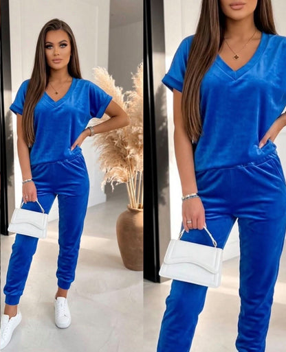 ELOWEN LOUNGE SET