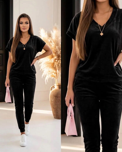 ELOWEN LOUNGE SET