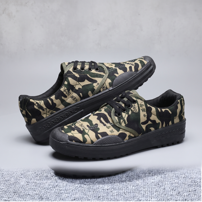 BLACKTHORN CAMO TRAINERS