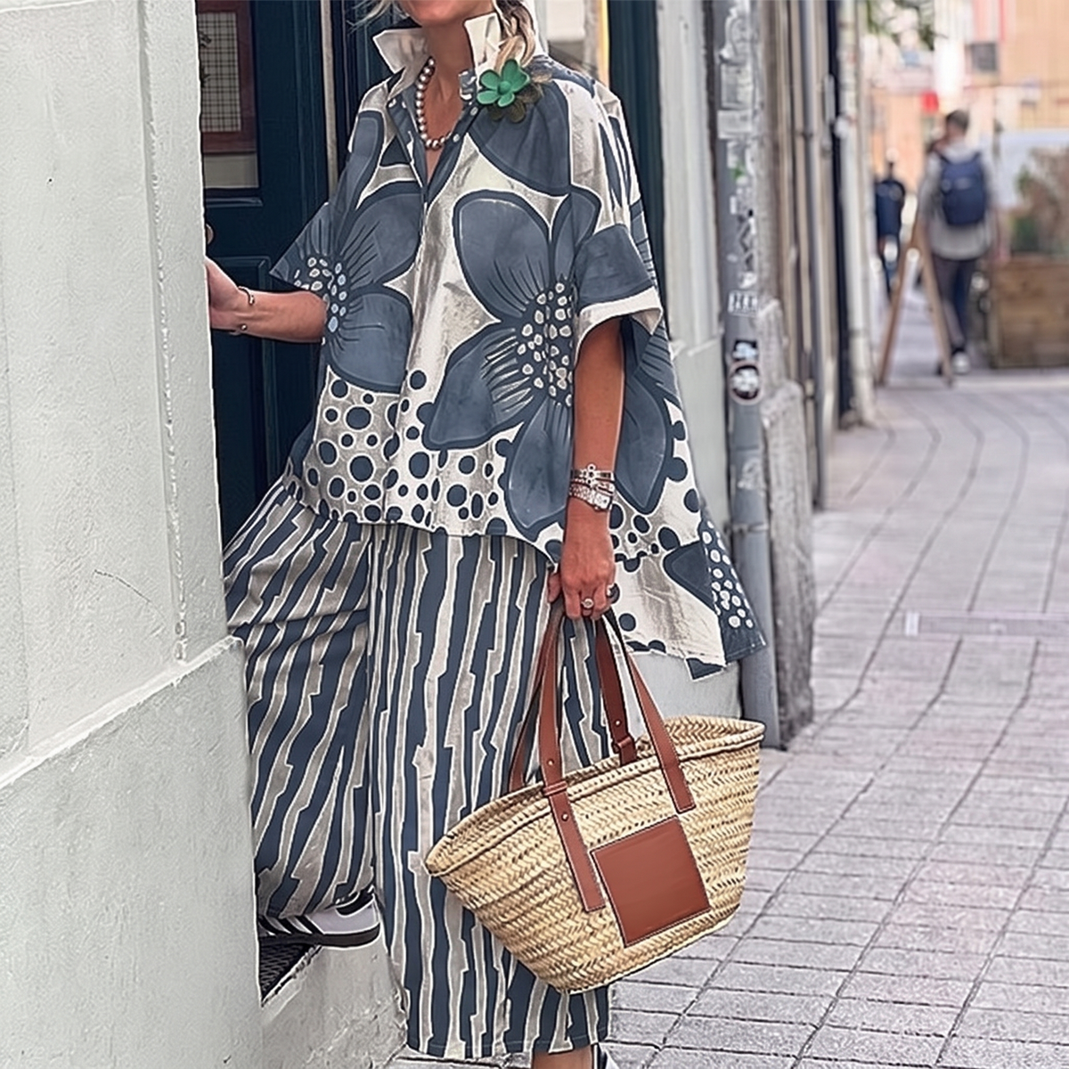 HAVERHILL PATTERNED TWO-PIECE SET