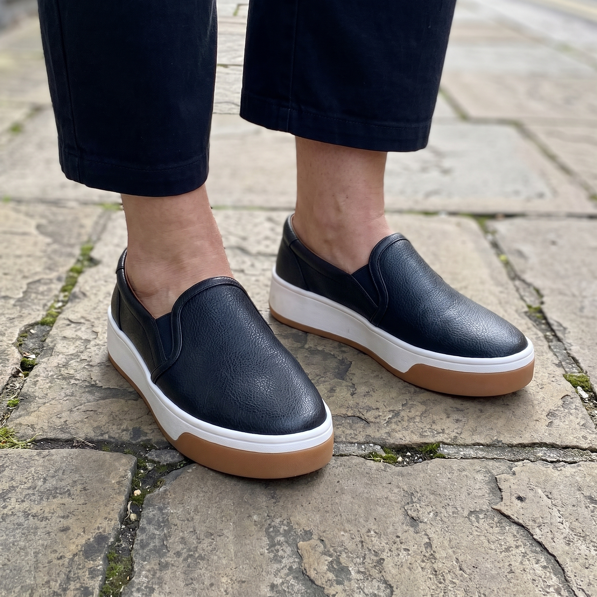 BELLARA EASY-WEAR PLATFORM SHOES
