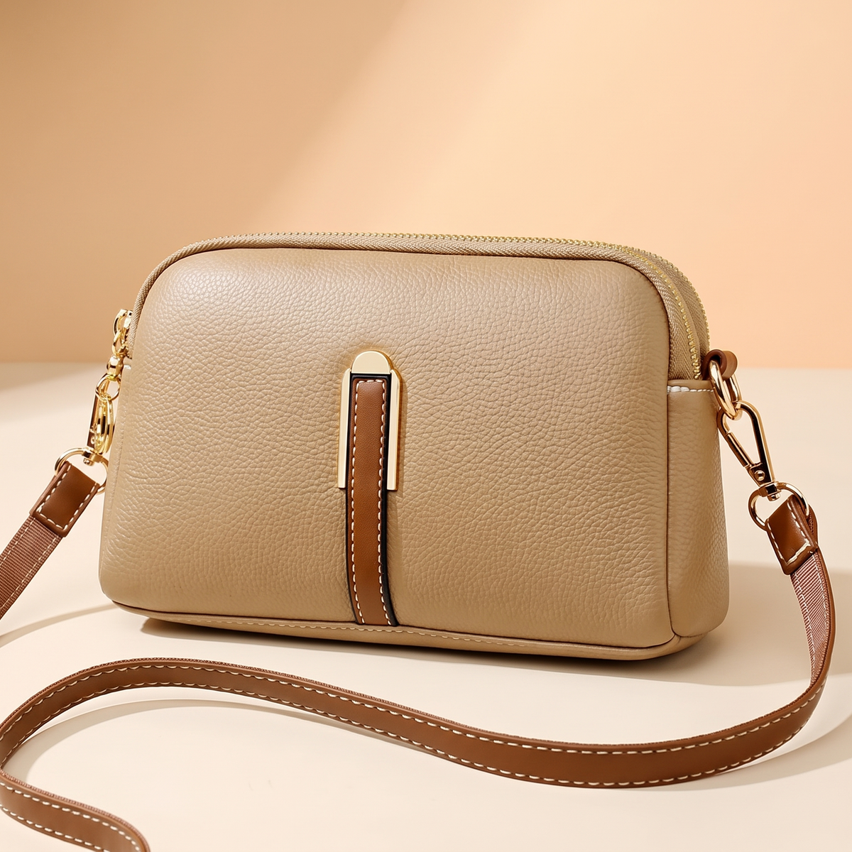 LILIAN LUXE SHOULDER BAG