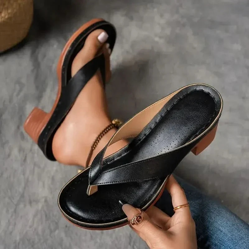 MAISIE SOFT FIT STRAPPY SANDALS