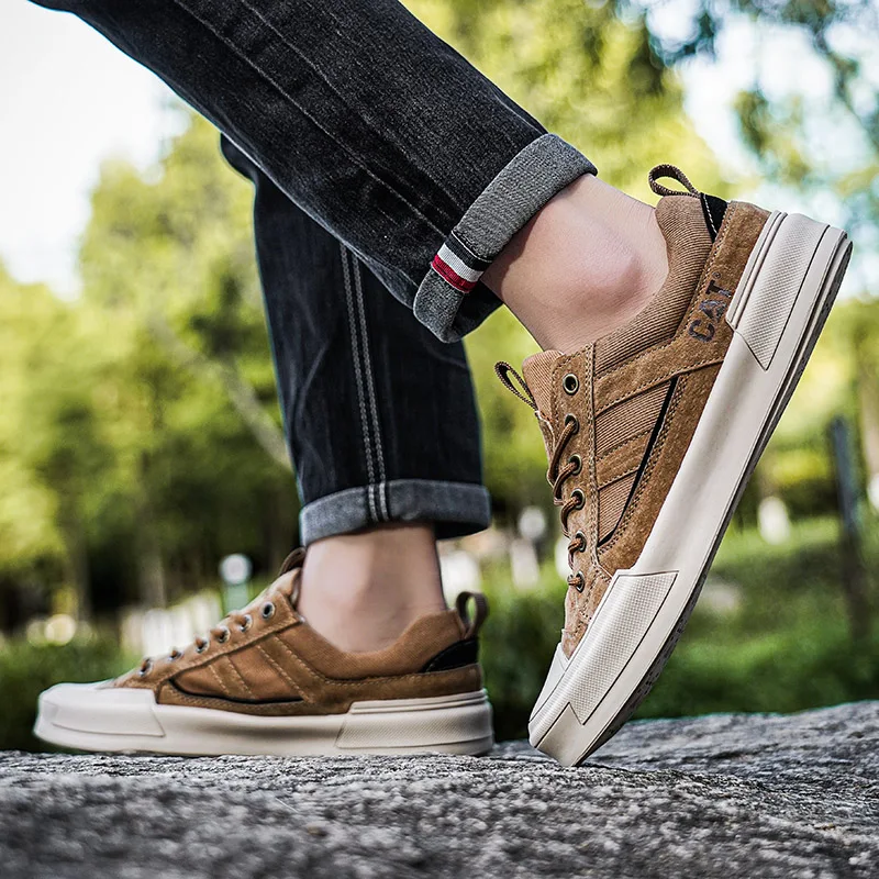 METROSTRIDE LEATHER TRAINERS