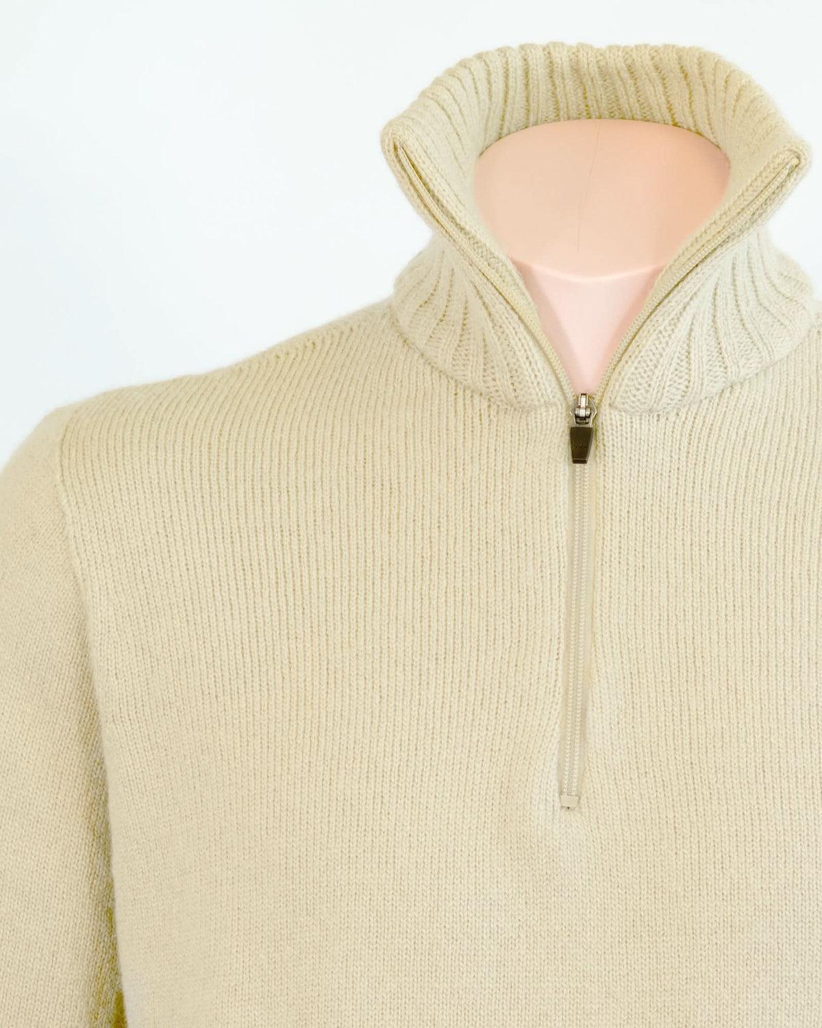 CLASSIC WOOL PULLOVER