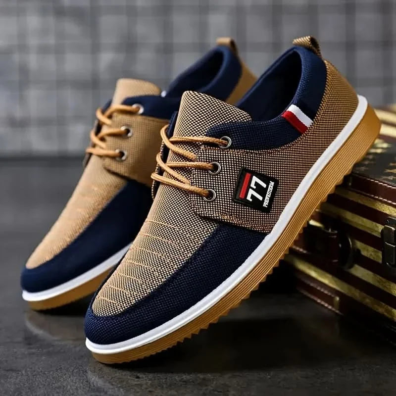 HUXLEY KNIT TRAINERS