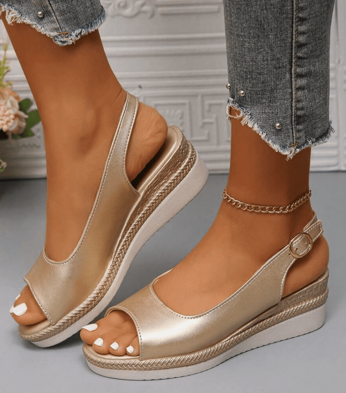 NOIRA COMFORT SANDALS