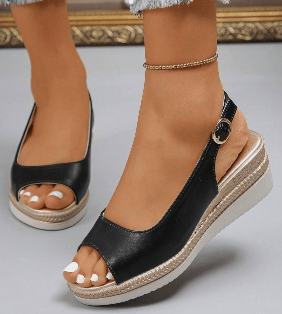 NOIRA COMFORT SANDALS