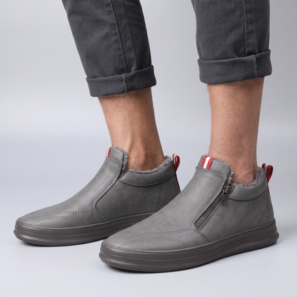BROOKS LEATHER SNEAKERS