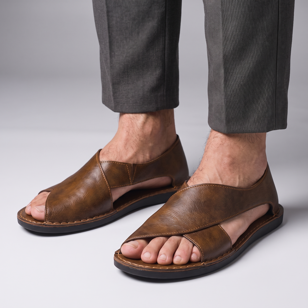 CASCADE LEATHER SANDALS