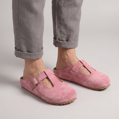 CLARA STREAMLINED COMFORT CLOGS