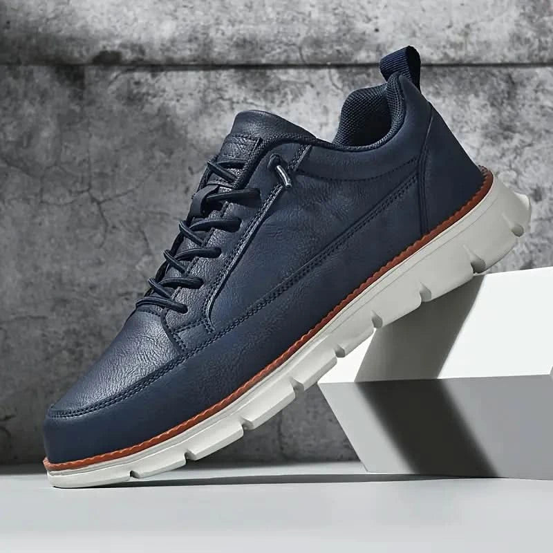 WHITMORE CLASSIC TRAINER