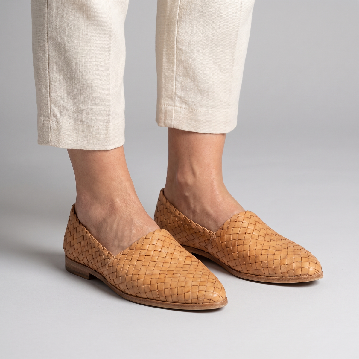 DANA CLASSIC ORTHOPAEDIC SHOES