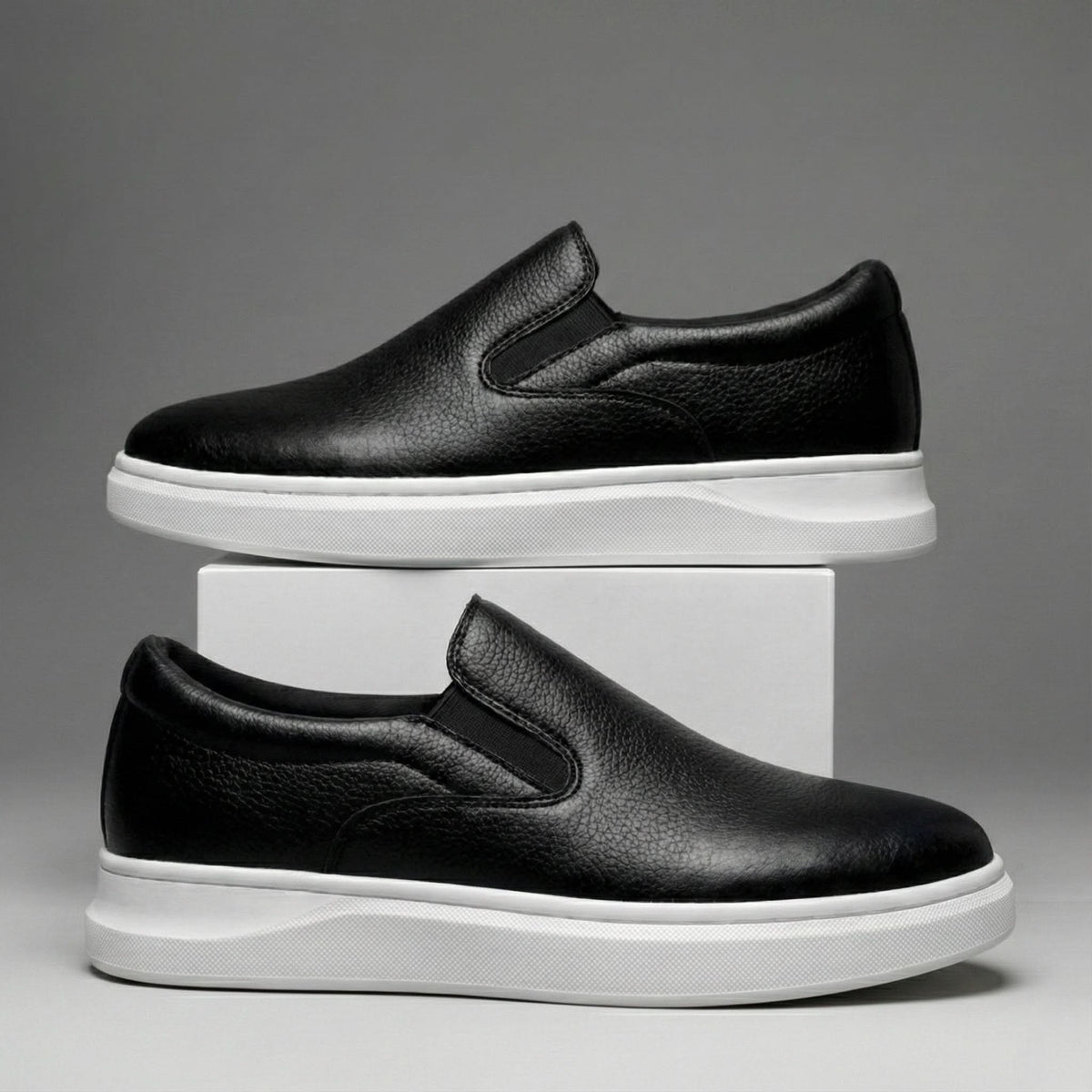 FAIRFORD BLACK GRAIN LEATHER SHOES