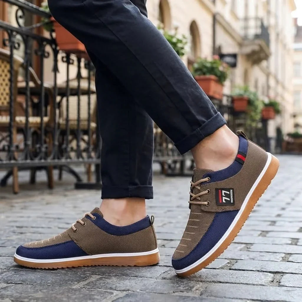 HUXLEY KNIT TRAINERS