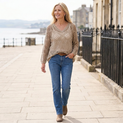 ELOWEN BEIGE CROCHET V-NECK TOP