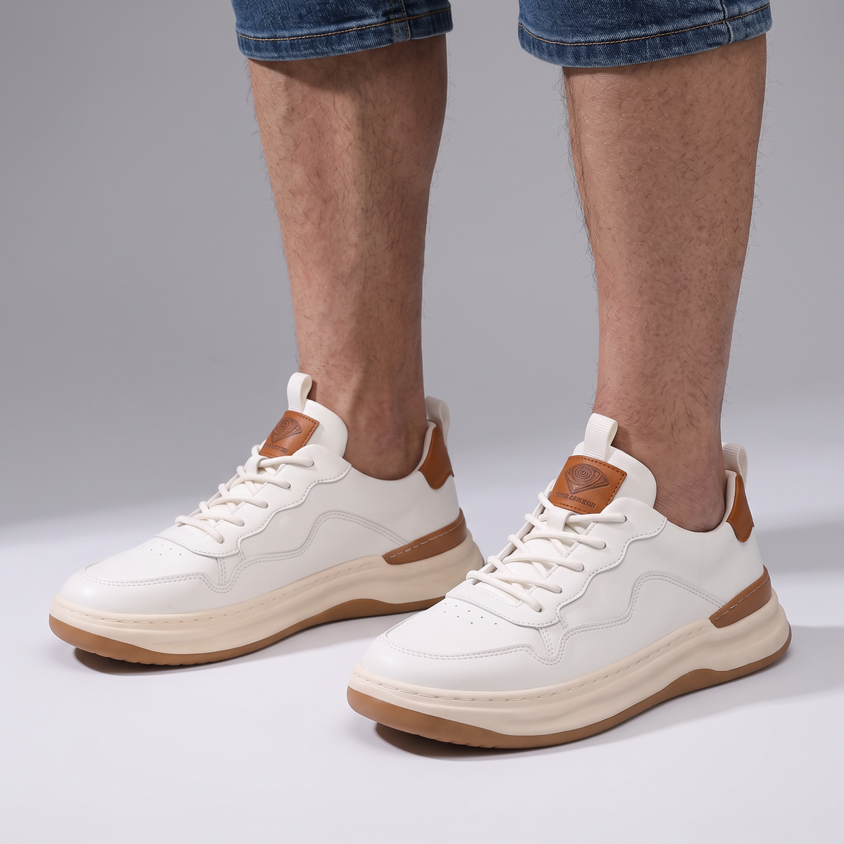 HUDSON LEATHER SNEAKERS