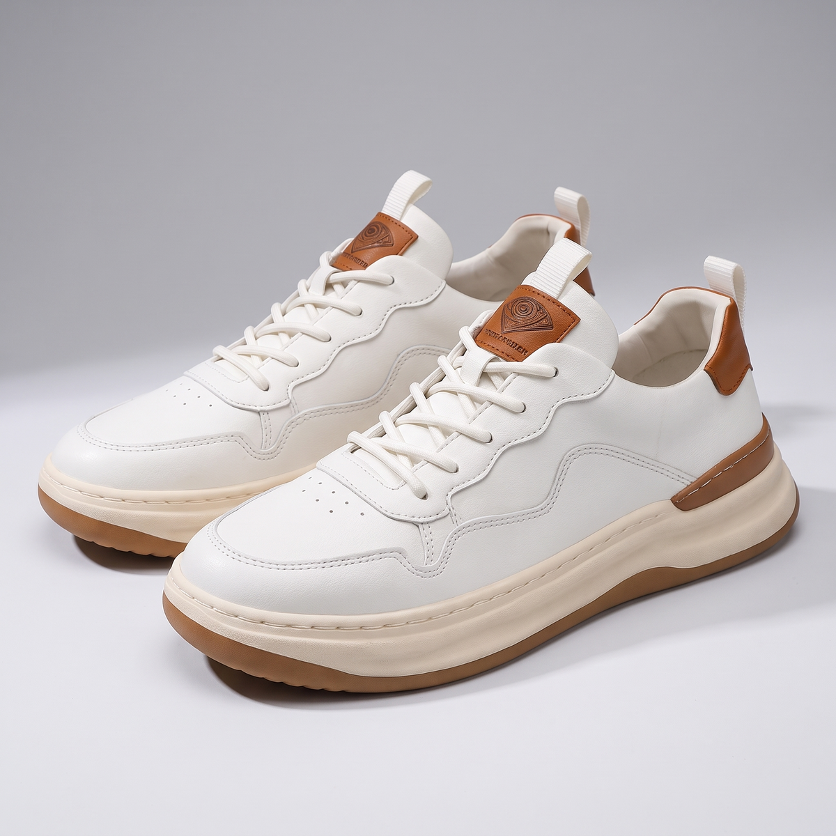 HUDSON LEATHER SNEAKERS