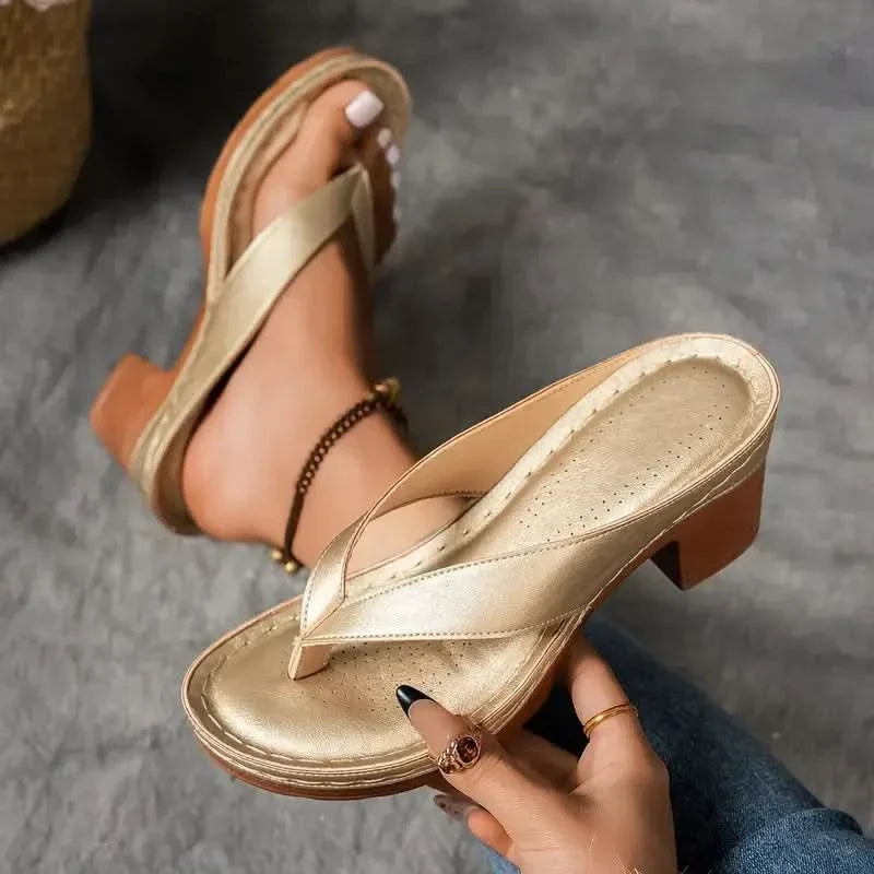 MAISIE SOFT FIT STRAPPY SANDALS