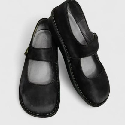 BEATRIX BUCKLE STRAP SHOES