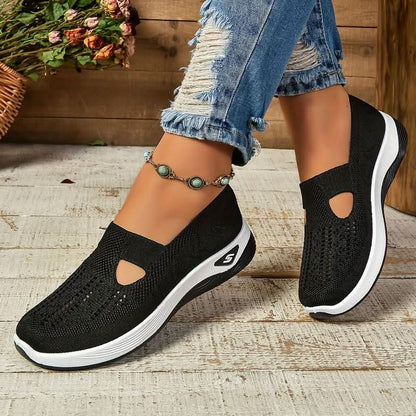 LENA GRACE SNEAKERS