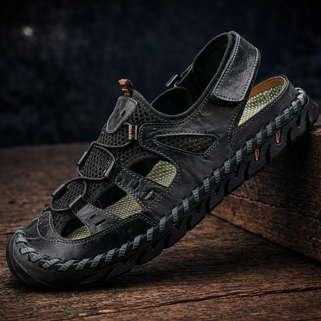 HENRY TRAIL SANDALS