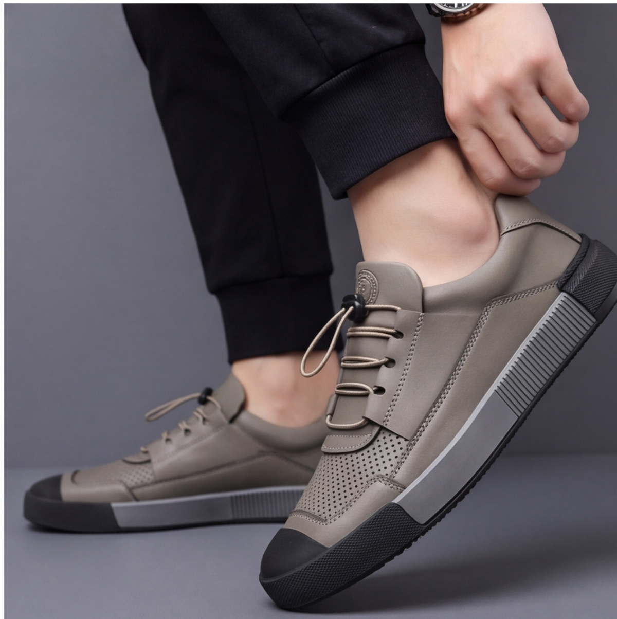 ROTHBURY LEATHER TRAINERS